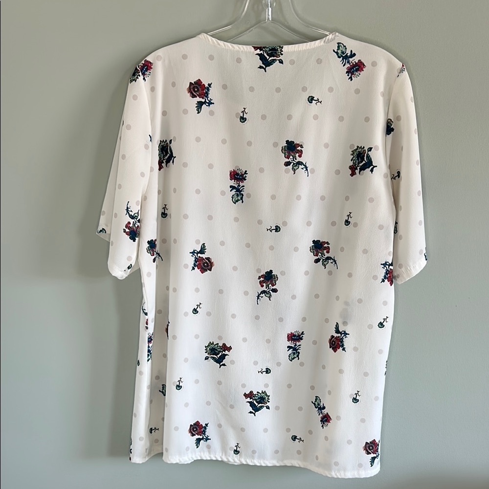 Blouse - Picture 5 of 6